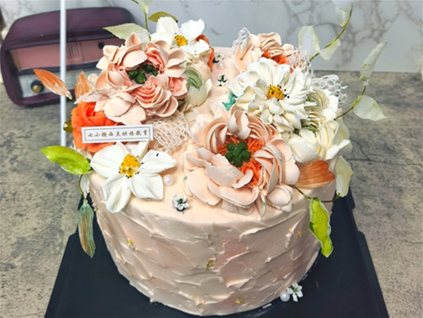 鲜花裱花蛋糕